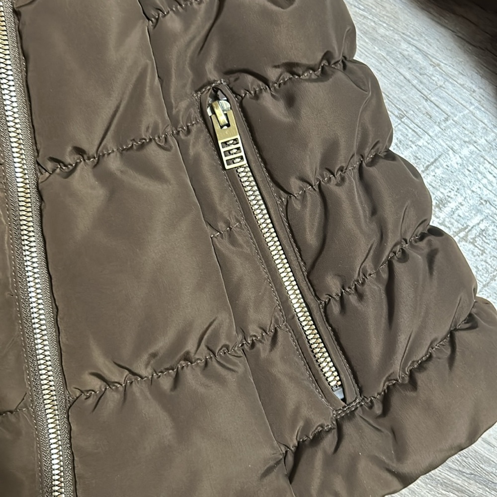 Puffer Jacket - Picture 2 of 3
